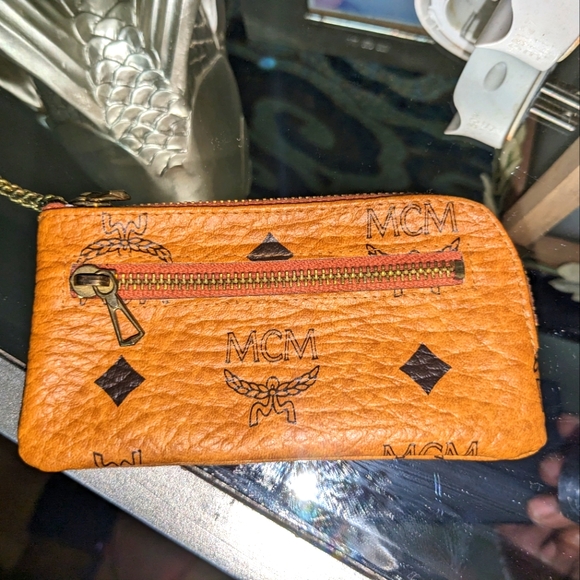 MCM 2 piece wallet set - Picture 4 of 7